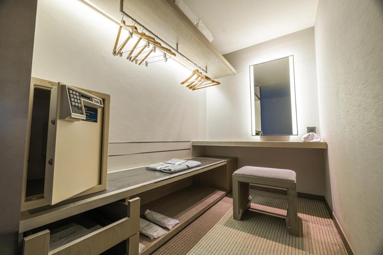 Premier Double Room Balcony
